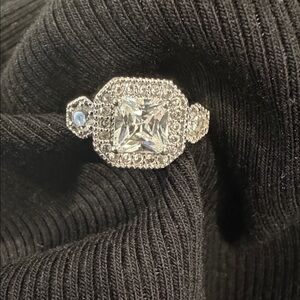 Stella and Dot Art Deco Ring